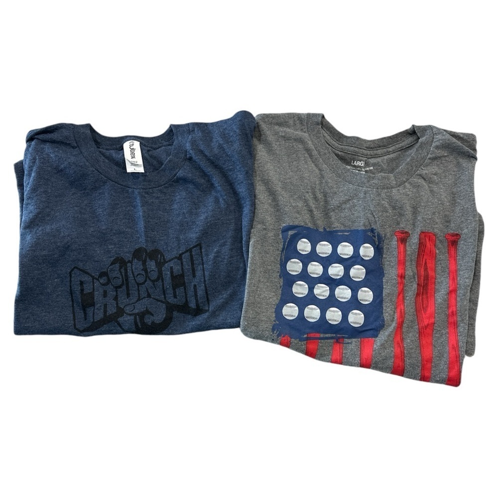 Men’s 2 pack T-shirts Crunch Fitness and Baseball American flag size large